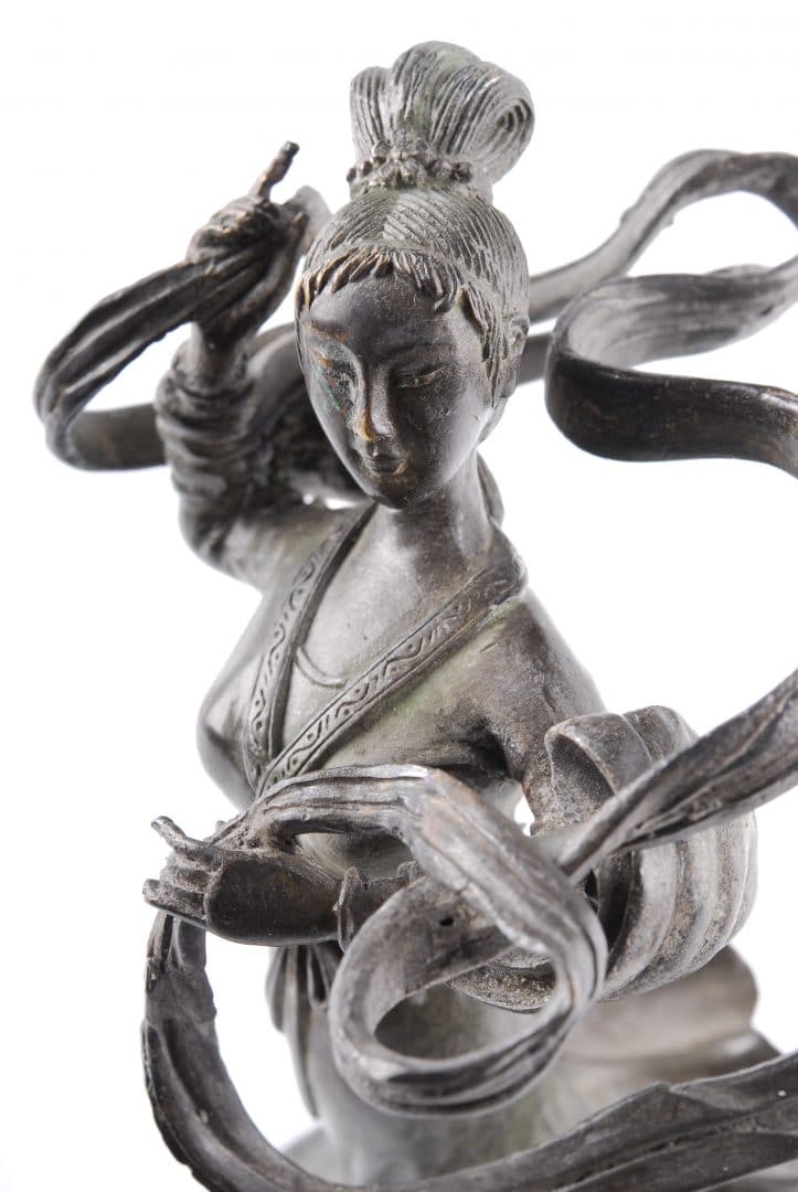20th century statuette of Ma Gu (‘Hemp Maiden’), the Taoist goddess of hemp.